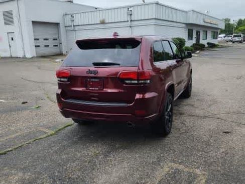 Used 2022 Jeep Grand Cherokee Laredo X AWD/4WD image 15