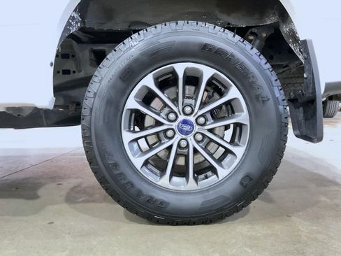 Used 2019 Ford F150 XLT w/ Equipment Group 302A Luxury image 22