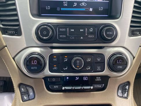 Used 2017 GMC Yukon XL SLT w/ Open Road Package RWD image 26