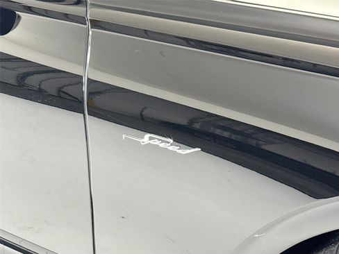 Used 2022 Bentley Continental GT Speed image 33