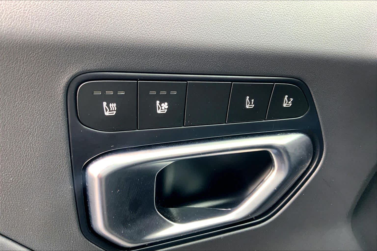 Used 2025 Kia K4 GT-Line w/ GT-Line Premium Package FWD image 31
