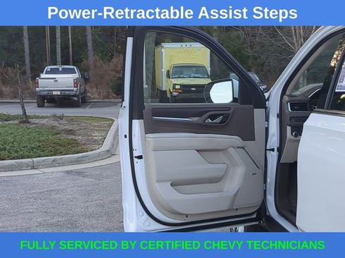 Used 2021 GMC Yukon Denali w/ Denali Premium Package image 21