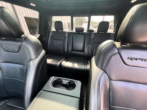 Used 2017 Ford F150 Raptor w/ Equipment Group 802A Luxury AWD/4WD image 36