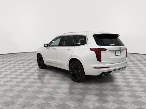 Certified 2024 Cadillac XT6 Luxury w/ LPO, Floor Liner Package AWD/4WD image 7
