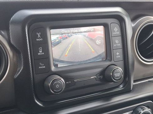 Certified 2021 Jeep Wrangler Unlimited Sport image 27