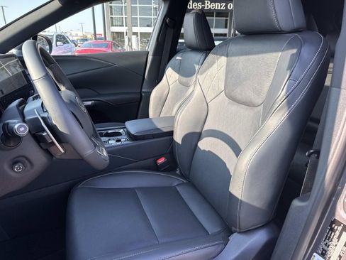 Used 2025 Lexus RX 350 Premium Plus image 16