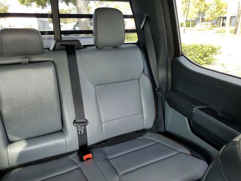 Used 2025 Ford F150 Lariat w/ Equipment Group 501A Mid image 59