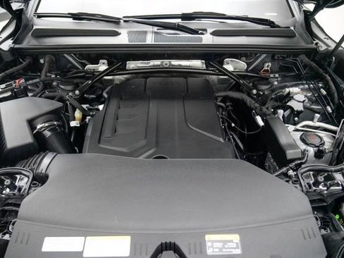 Used 2025 Audi Q5 Premium Plus AWD/4WD image 17