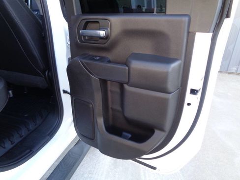 Used 2023 GMC Sierra 2500 Pro w/ Convenience Package image 75