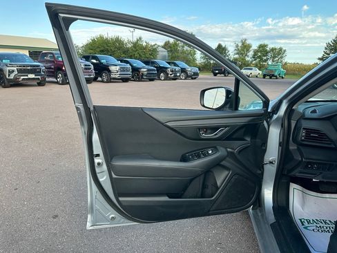 Used 2025 Subaru Legacy Premium w/ Popular Package #1A AWD/4WD image 11