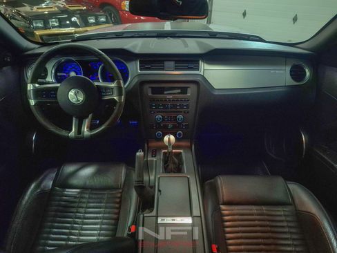 Used 2012 Ford Mustang Shelby GT500 RWD image 24