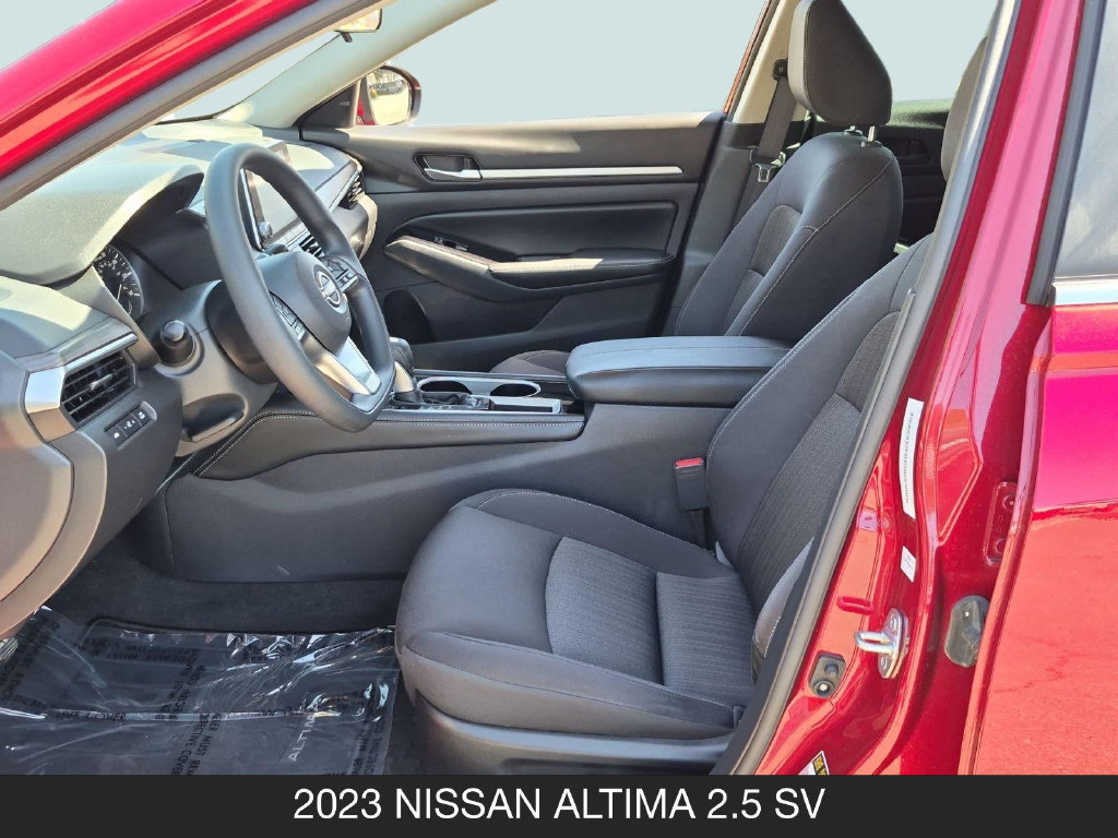 Used 2023 Nissan Altima 2.5 SV FWD image 14