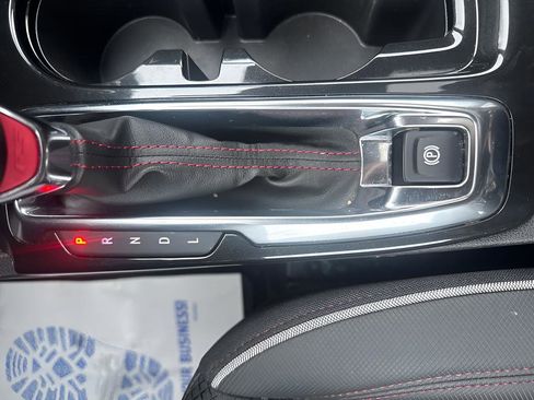 Used 2023 Chevrolet TrailBlazer RS w/ Sun and Liftgate Package image 28