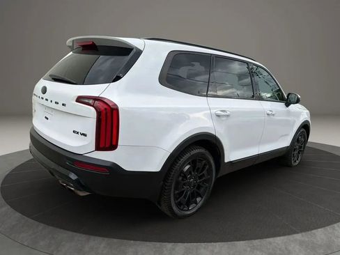 Used 2021 Kia Telluride EX w/ EX Premium Package AWD/4WD image 5