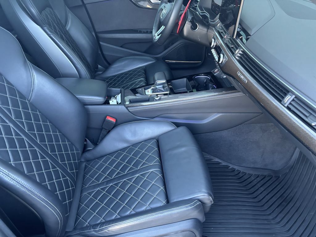 Used 2023 Audi S4 Prestige AWD/4WD image 29