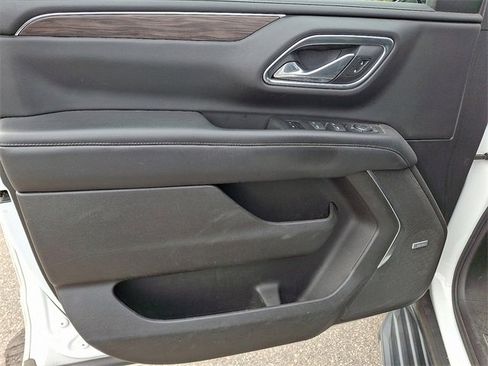 Used 2021 Chevrolet Tahoe LT image 10