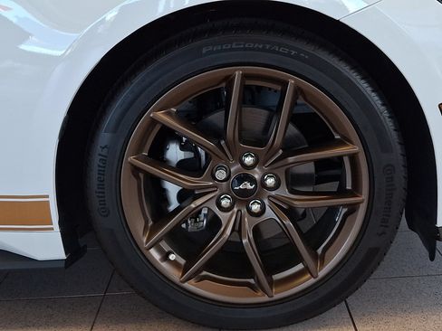 Used 2024 Ford Mustang Premium RWD image 7