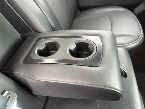 Used 2017 RAM 1500 Laramie w/ Convenience Group AWD/4WD image 33