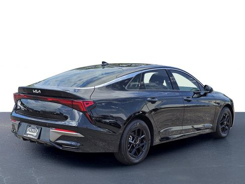 New 2025 Kia K5 LXS image 8