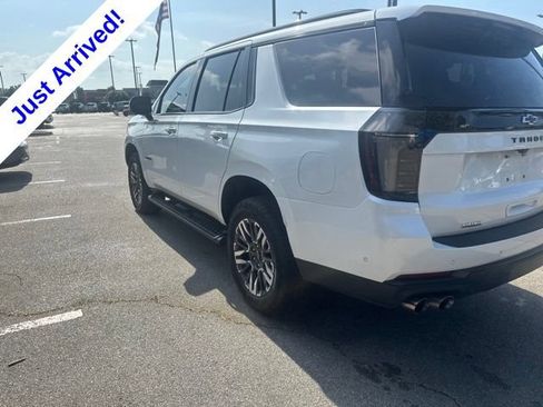 Used 2025 Chevrolet Tahoe Z71 w/ Comfort Package AWD/4WD image 5