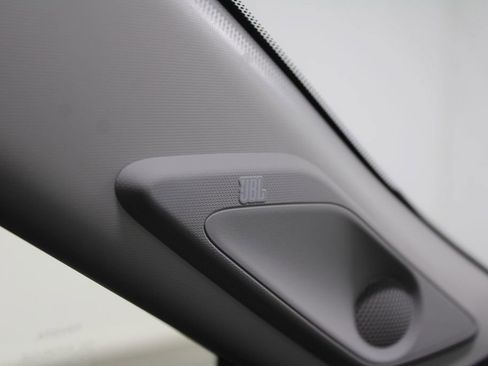 Used 2020 Toyota RAV4 Limited image 43