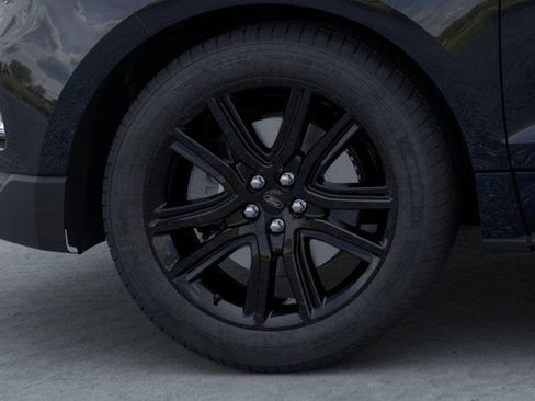 Used 2024 Ford Edge ST-Line image 19