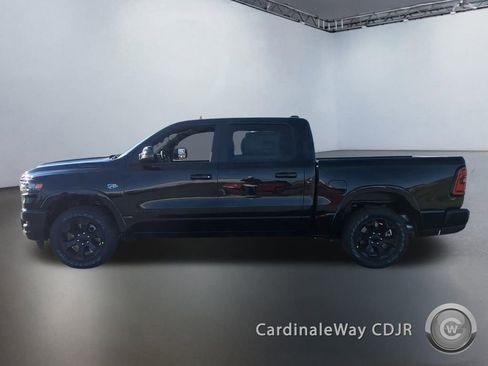 New 2026 RAM 1500 Big Horn AWD/4WD image 5