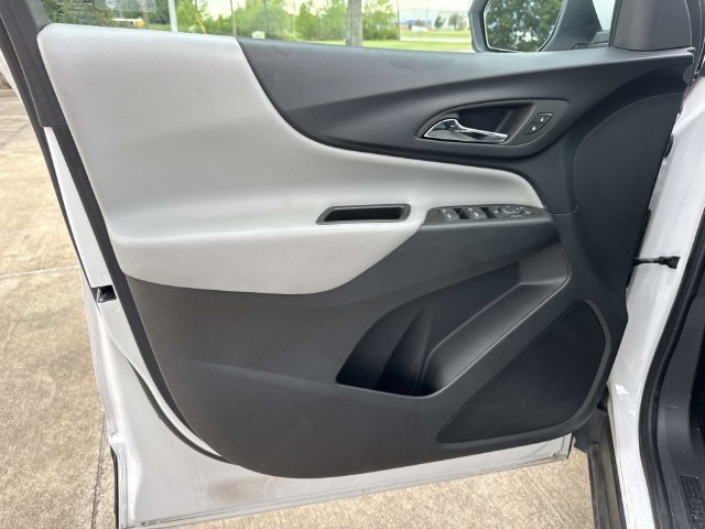 Used 2024 Chevrolet Equinox LT FWD image 20