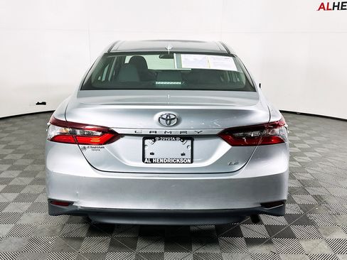 Used 2023 Toyota Camry LE image 4