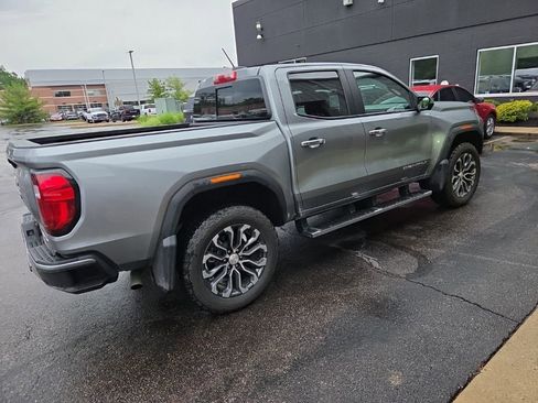 Used 2025 GMC Canyon Denali AWD/4WD image 3