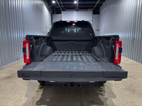 Used 2024 Ford F250 Lariat image 5