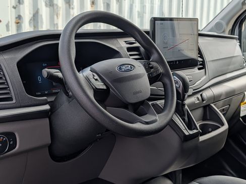 New 2026 Ford Transit 250 148 Medium Roof RWD image 20