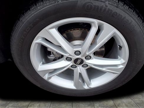 Used 2022 Audi Q3 2.0T Premium w/ Convenience Package image 10