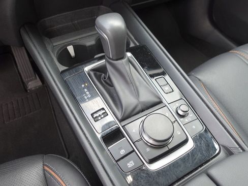 Used 2025 MAZDA CX-50 AWD 2.5 Hybrid w/ Premium Pkg image 18