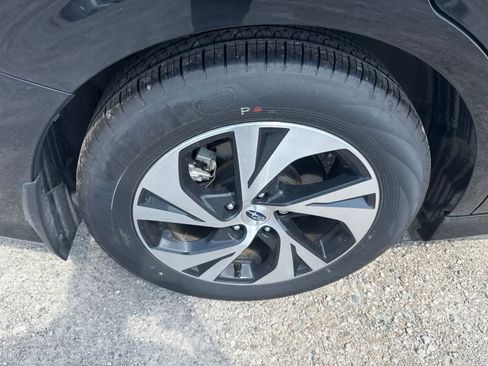 Used 2025 Subaru Legacy Premium AWD/4WD image 8
