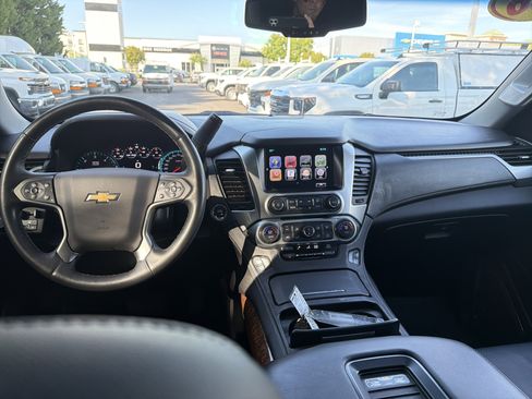 Used 2016 Chevrolet Suburban LTZ image 29