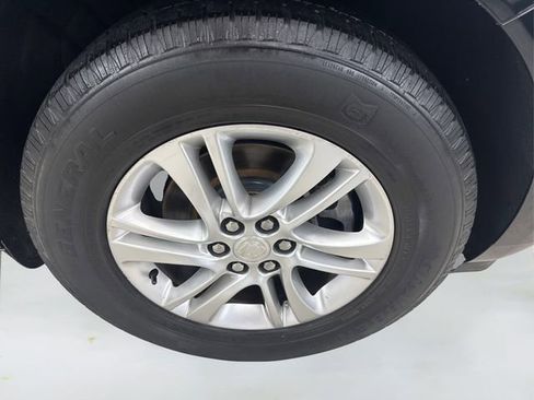 Used 2019 Buick Enclave Essence image 15