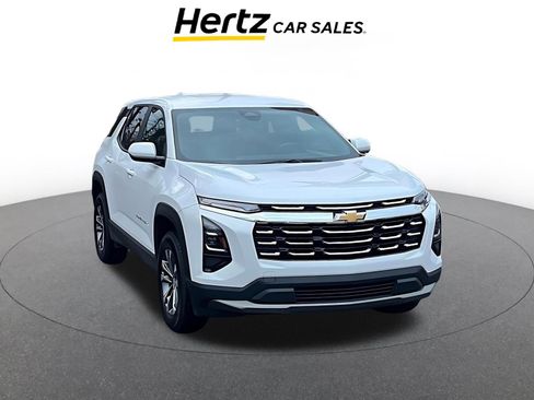 Used 2025 Chevrolet Equinox LT image 1