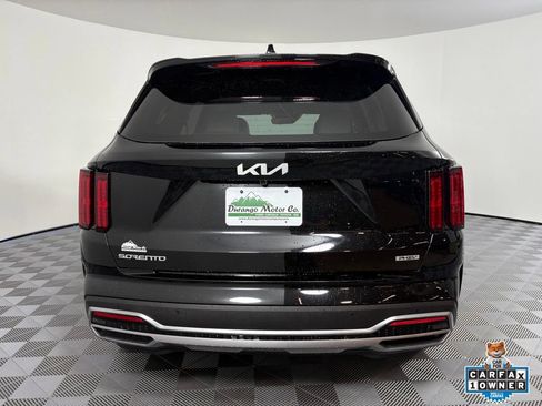 Certified 2023 Kia Sorento SX Prestige AWD/4WD image 9