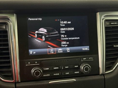 Used 2017 Porsche Macan S AWD/4WD image 34