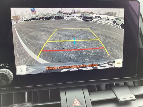 Used 2025 Toyota RAV4 XLE image 18