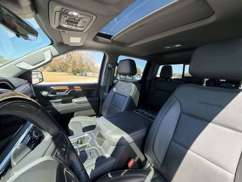 Certified 2023 GMC Sierra 1500 Denali image 10