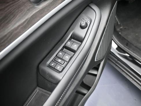 New 2026 Jeep Grand Cherokee Limited w/ Limited Altitude Package RWD image 14