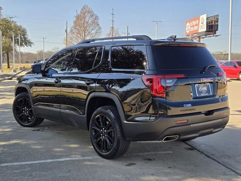 Used 2023 GMC Acadia SLT w/ Elevation Edition image 4