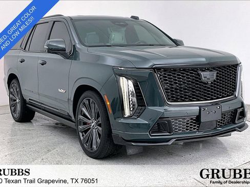 Used 2026 Cadillac Escalade V AWD/4WD image 1