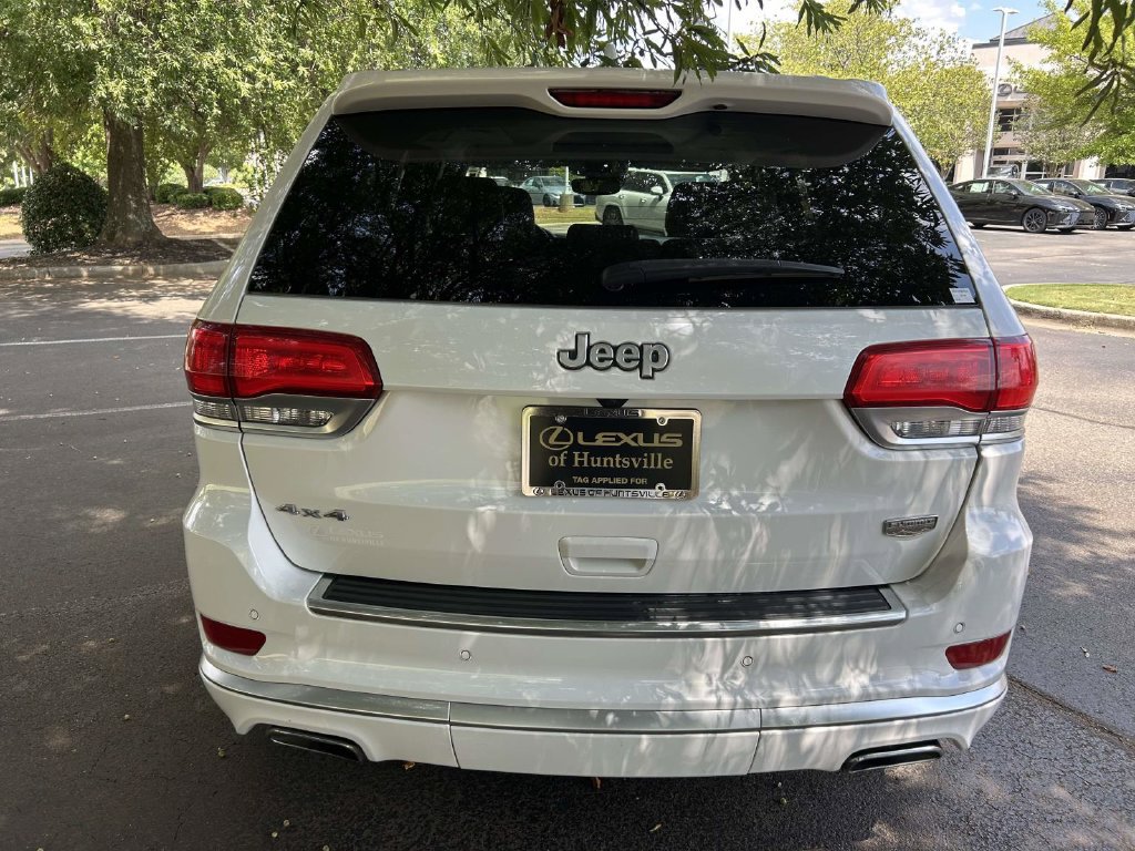 Used 2020 Jeep Grand Cherokee Summit AWD/4WD image 3
