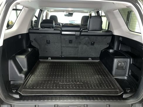 Used 2023 Toyota 4Runner SR5 Premium w/ Moonroof Package AWD/4WD image 29