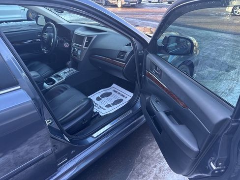 Used 2014 Subaru Legacy 3.6R Limited image 31