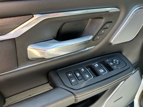 Used 2025 RAM 1500 Laramie w/ Night Edition image 13