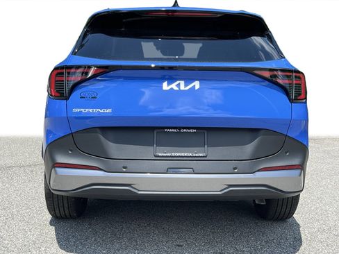 New 2026 Kia Sportage EX w/ EX Panorama Roof Package FWD image 25